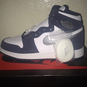 JORDAN 1 HIGH OG “MIDNIGHT NAVY”